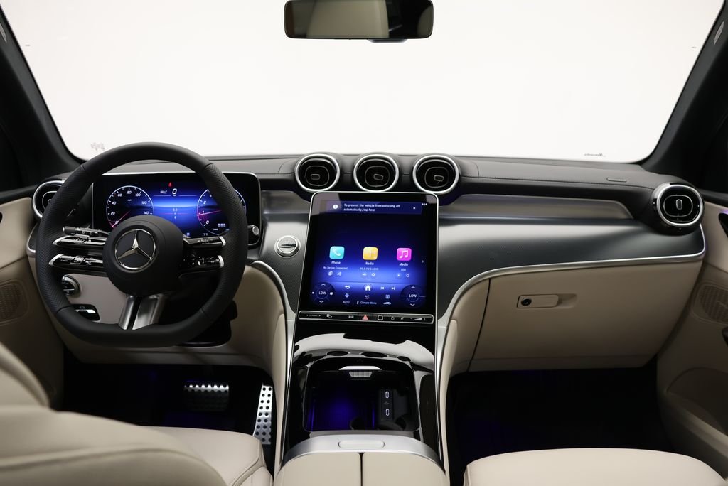 New 2027 Black Mercedes-Benz GLC 300 image 17