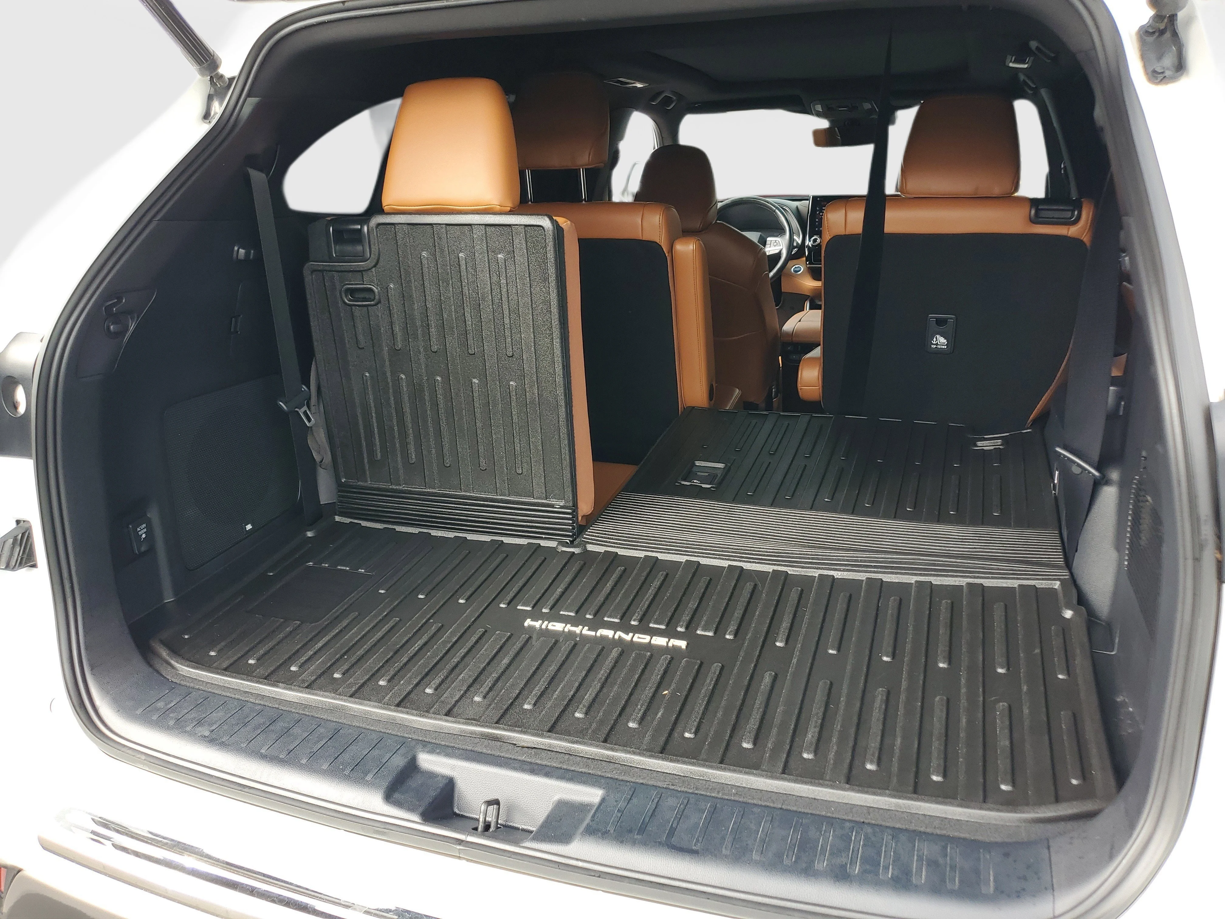 Certified Used 2022 Beige Toyota Platinum image 27