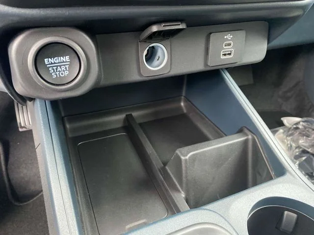 New 2026 Black Ford XLT image 17