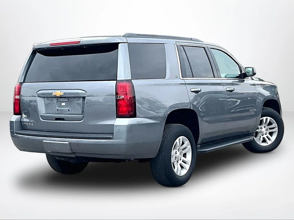 Used 2019 Gray Chevrolet LT image 2