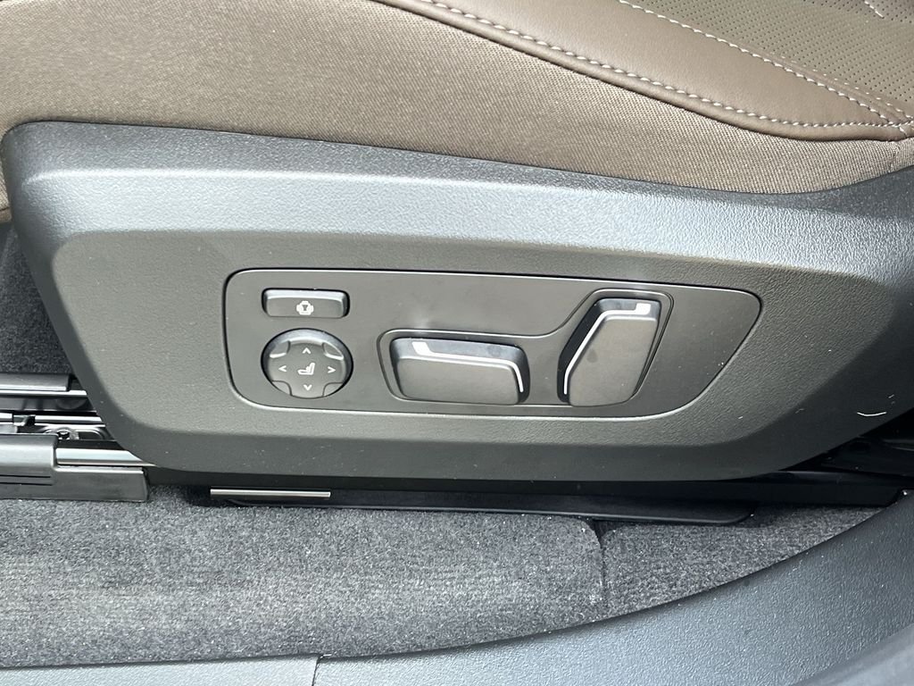 2026 BMW X3 30 - Photo 12