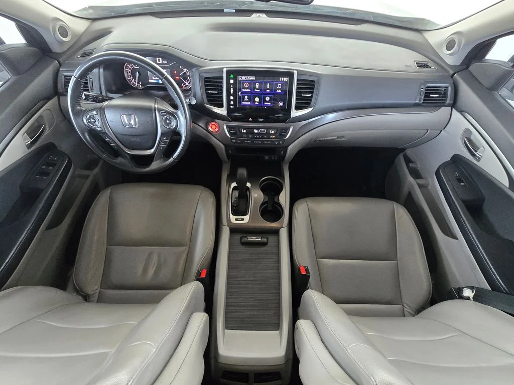 Used 2016 Silver Honda EX-L image 12