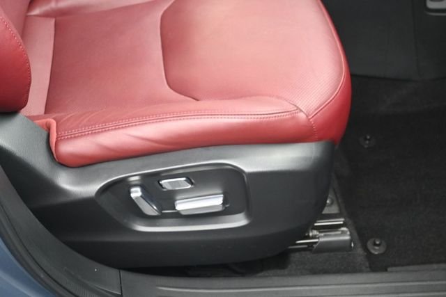 Used 2023 Gray Metallic Mazda Carbon Edition image 26
