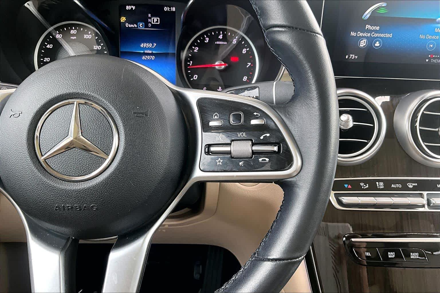 Used 2022 Polar White Mercedes-Benz GLC 300 image 22