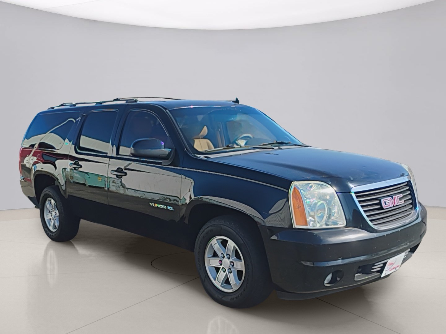 Used 2013 Black Gmc XL SLT image 3