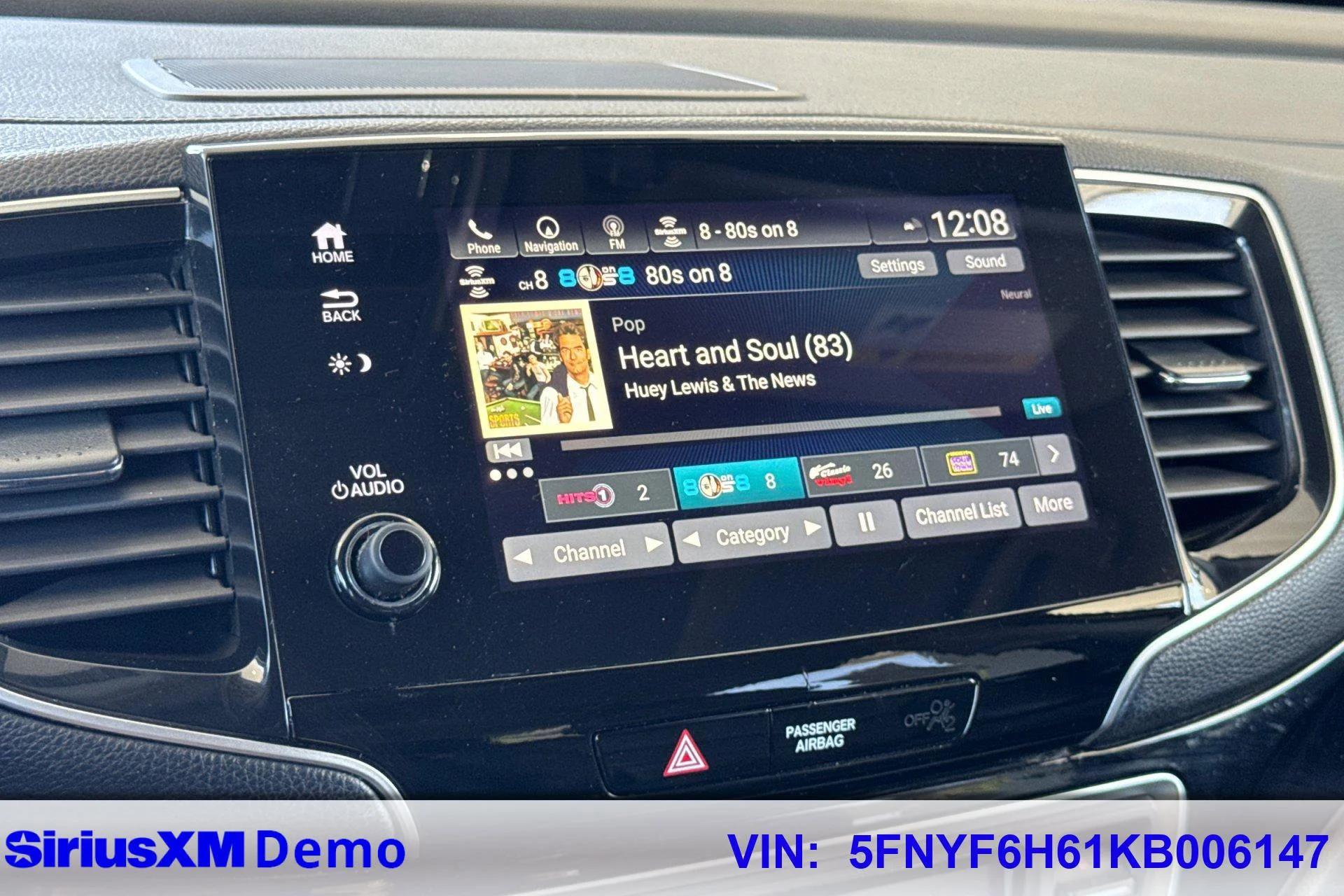 Used 2019  Honda Touring image 29