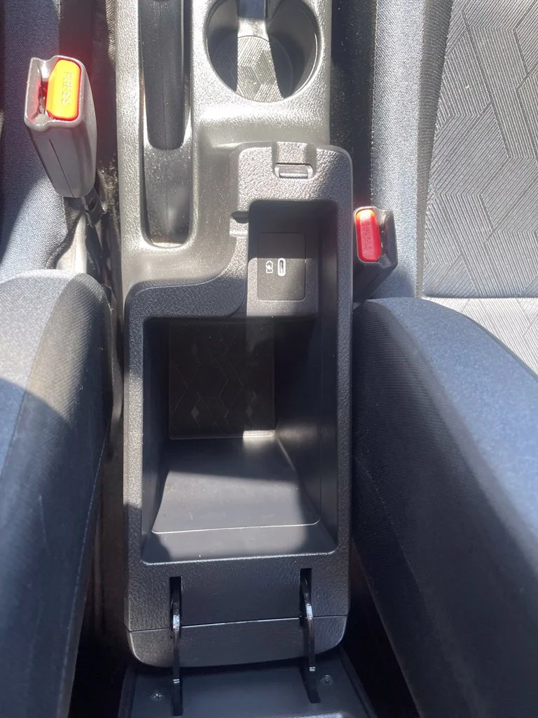 2023 Nissan Versa Sedan SV - Photo 22