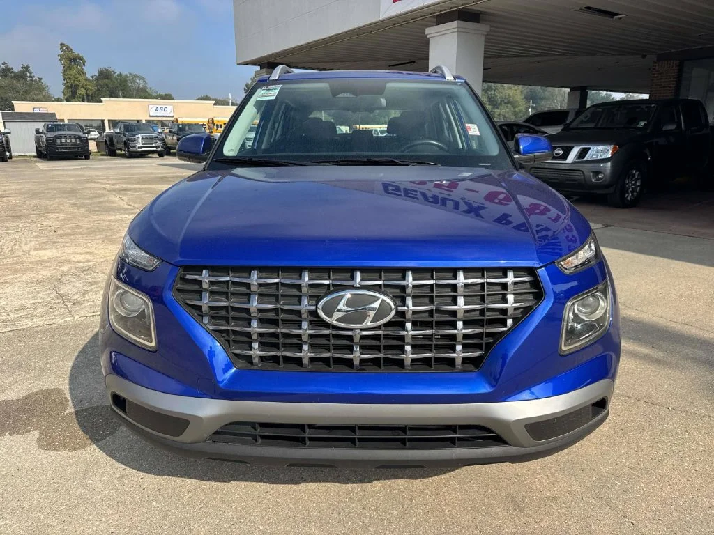 Used 2025 Blue Hyundai SEL image 7