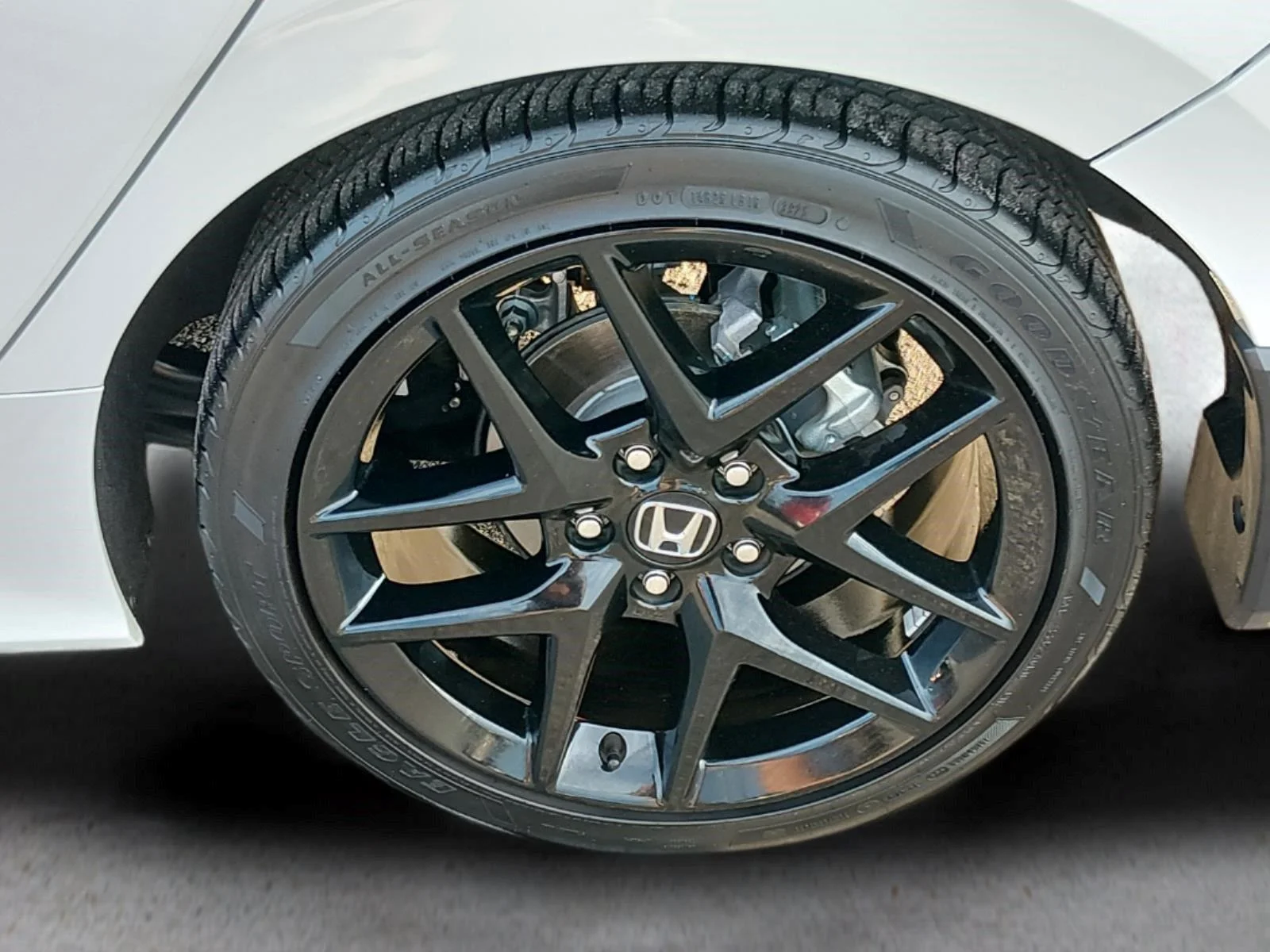 Used 2026 Platinum White Pearl Honda Sport image 12