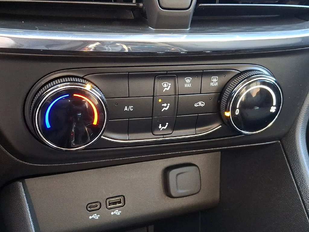 2025 Buick Encore GX Preferred - Photo 15