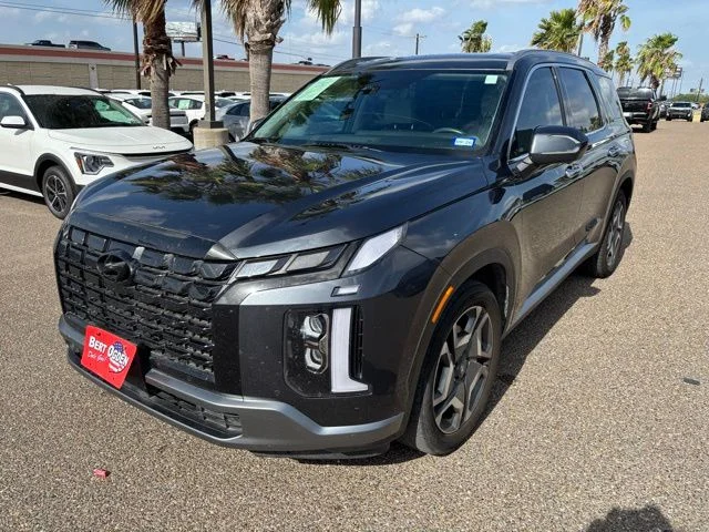 Used 2025 Gray Hyundai SEL Premium image 3