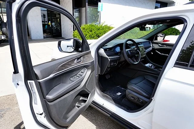 New 2026 Bright White Clearcoat Jeep Limited image 41