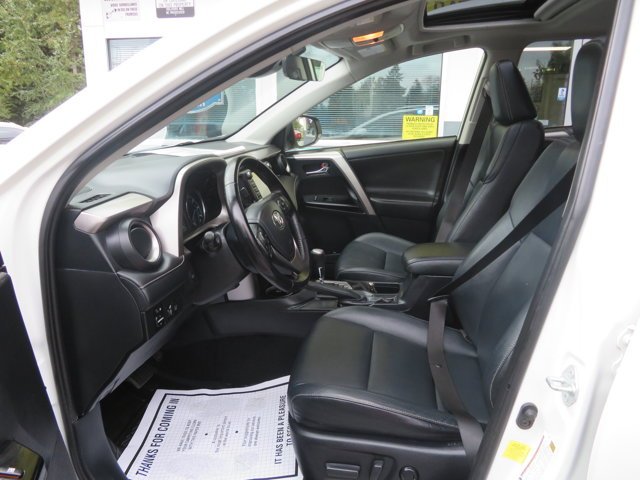 Used 2017 Blizzard Pearl Toyota Limited image 21