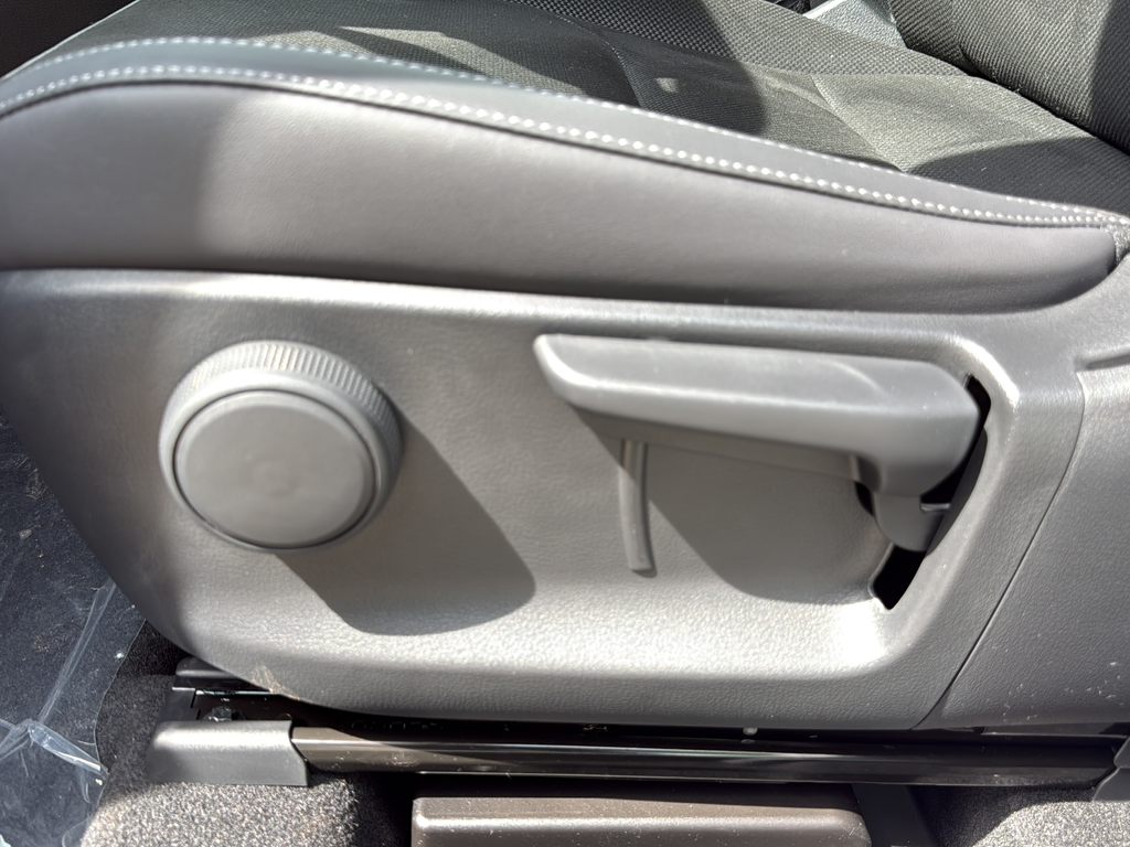New 2026 Machine Gray Metallic Mazda 2.5 S Select image 29