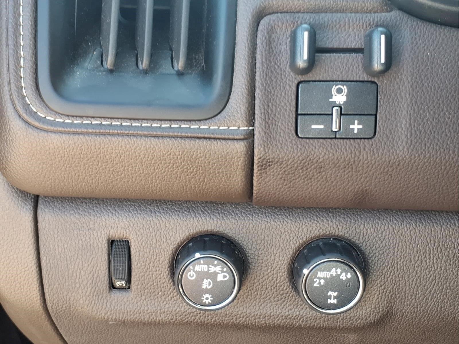 Used 2021 HUNTER METALLIC GMC 4WD Denali image 19