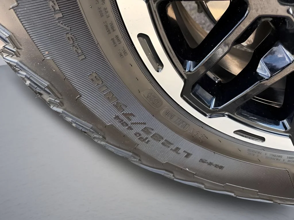 Used 2026 Black Chevrolet Trail Boss - Max Range image 37