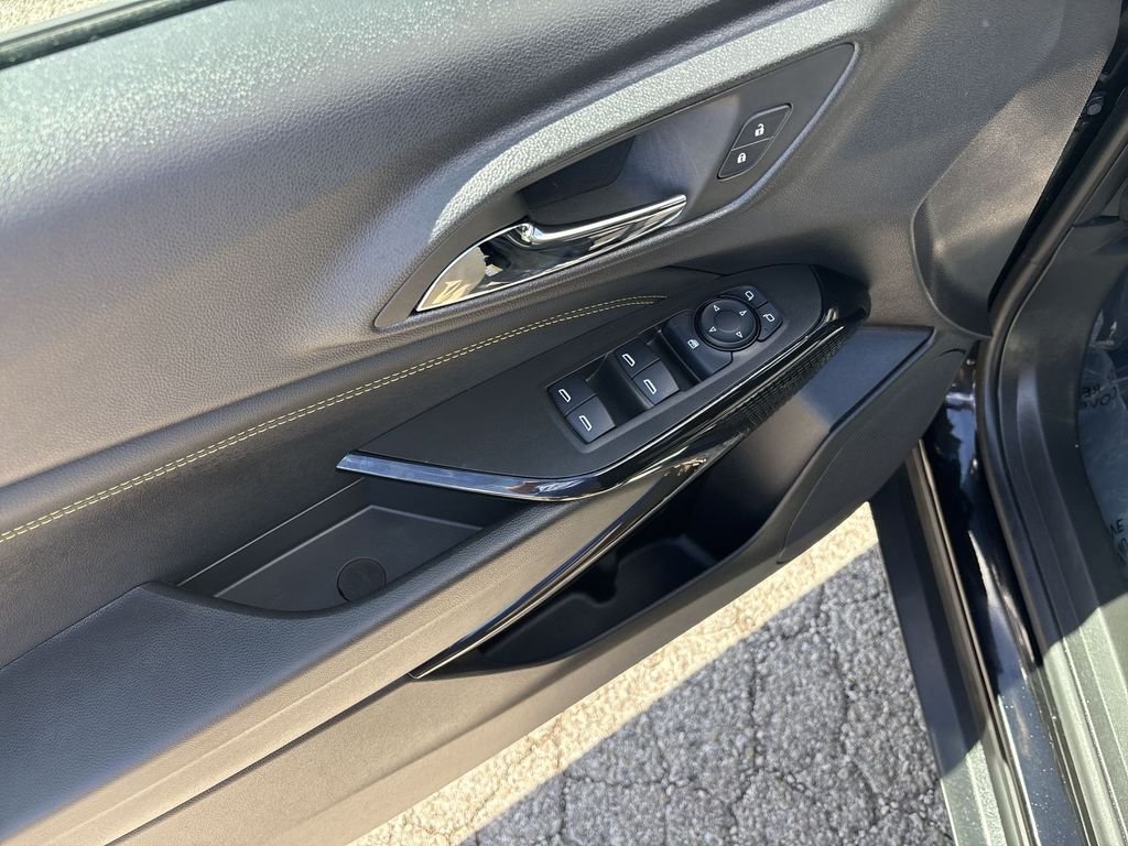 Used 2025 Black Chevrolet LT image 13