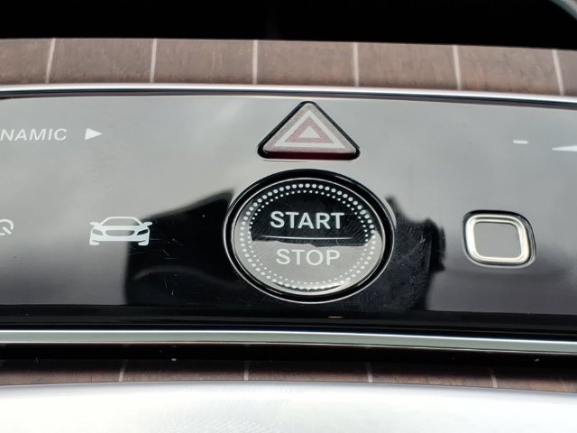 Certified Used 2023 White Mercedes-Benz 580 image 25