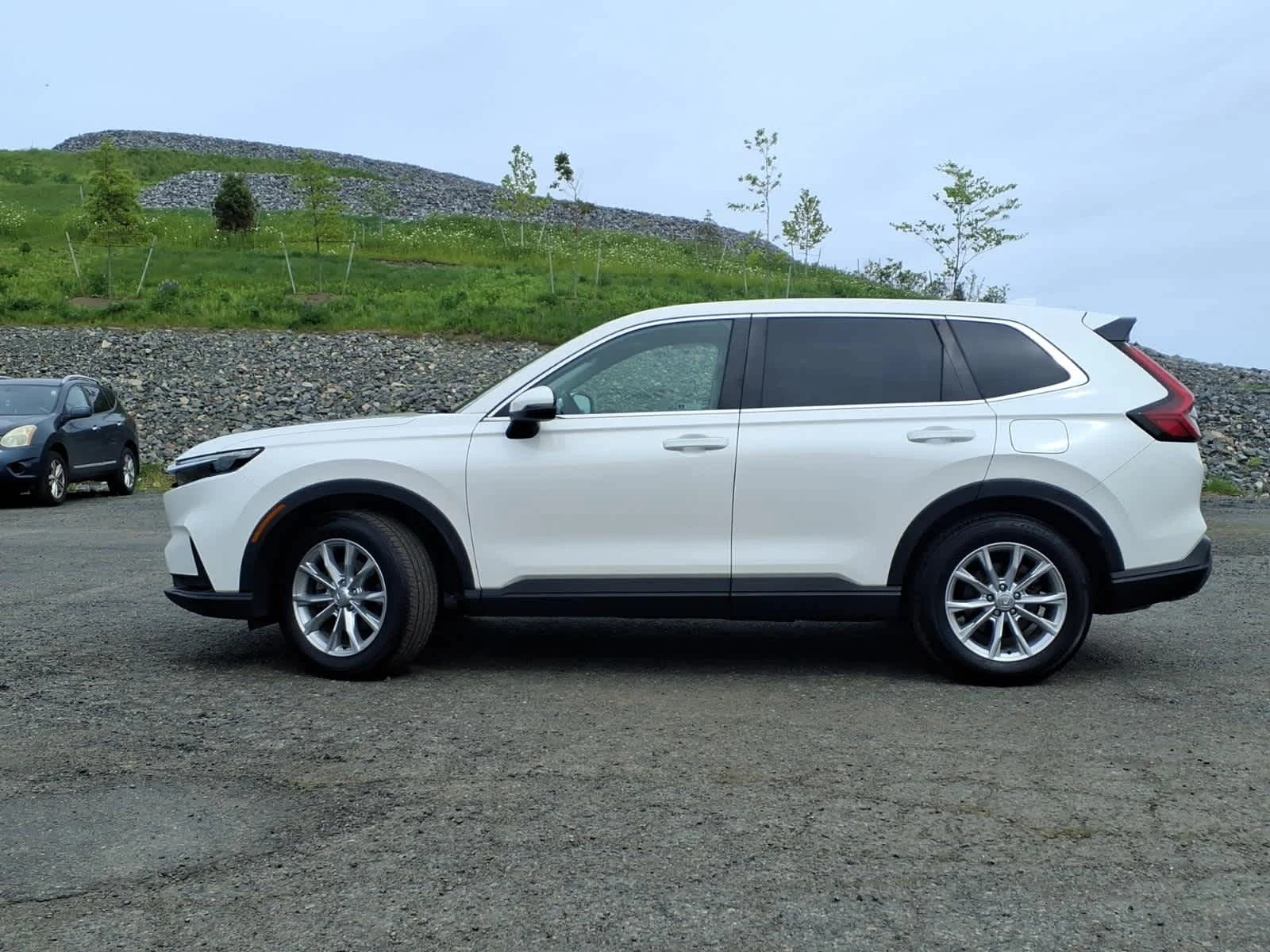 Certified Used 2024 Platinum White Pearl Honda EX-L image 8