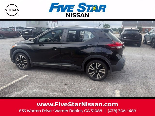 Used 2020 Black Nissan SR image 18