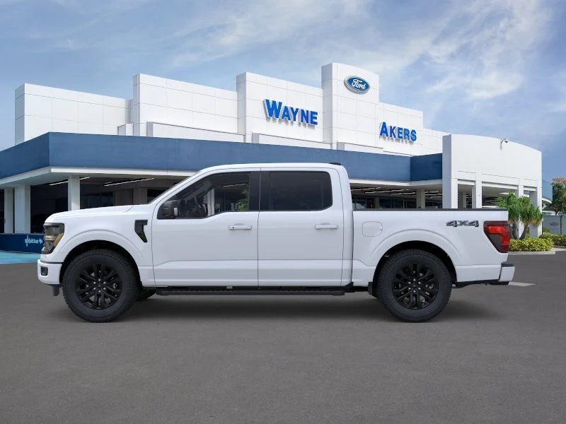 New 2026 Oxford White Ford XLT image 3