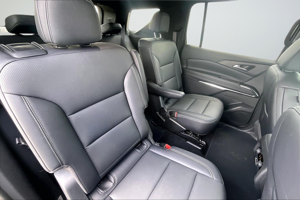 Used 2025 Gray Chevrolet LT image 15