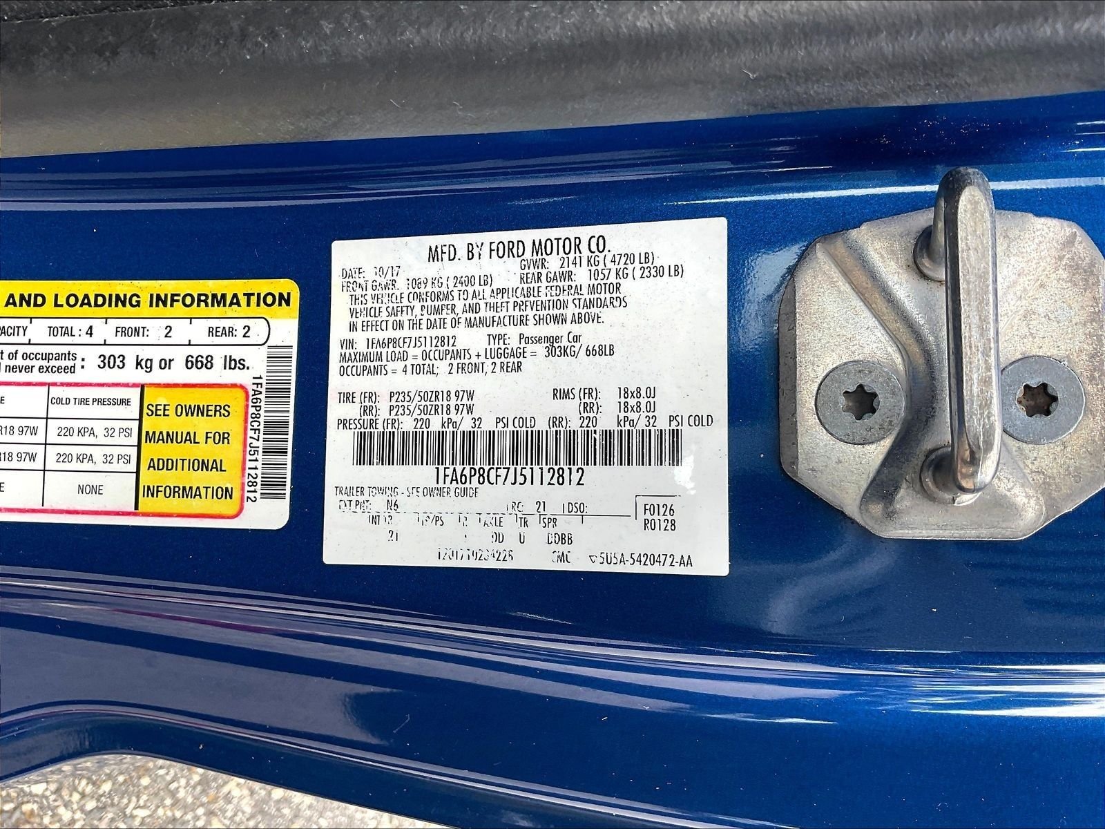 Used 2018 Blue Ford GT image 21