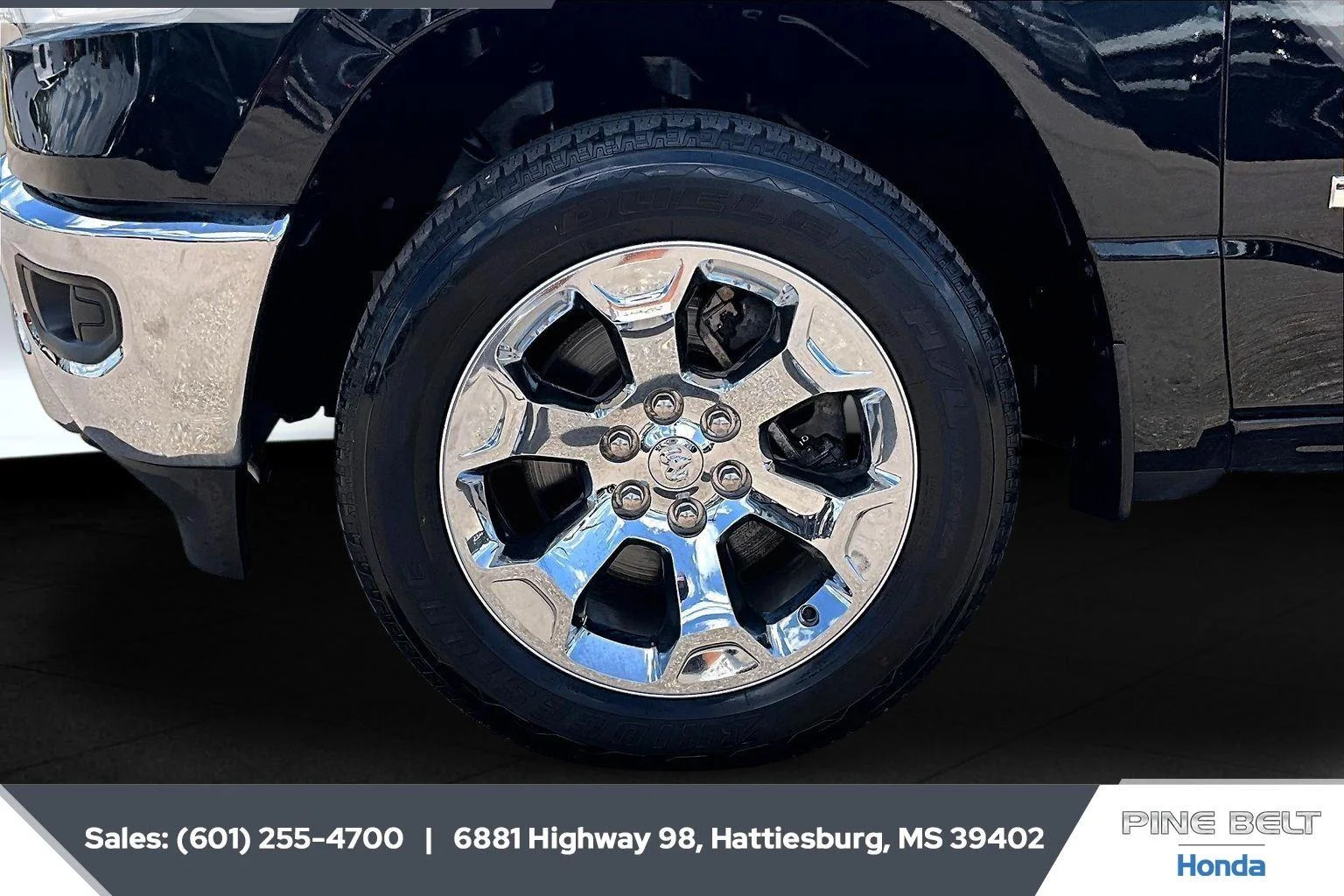 Used 2022 Diamond Black Crystal Pearlcoat Ram Big Horn image 7