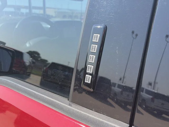 Used 2022 Red Ford XLT image 14