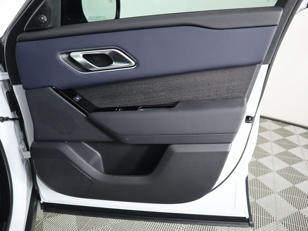 Certified Used 2024 Fuji White Land Rover S image 27