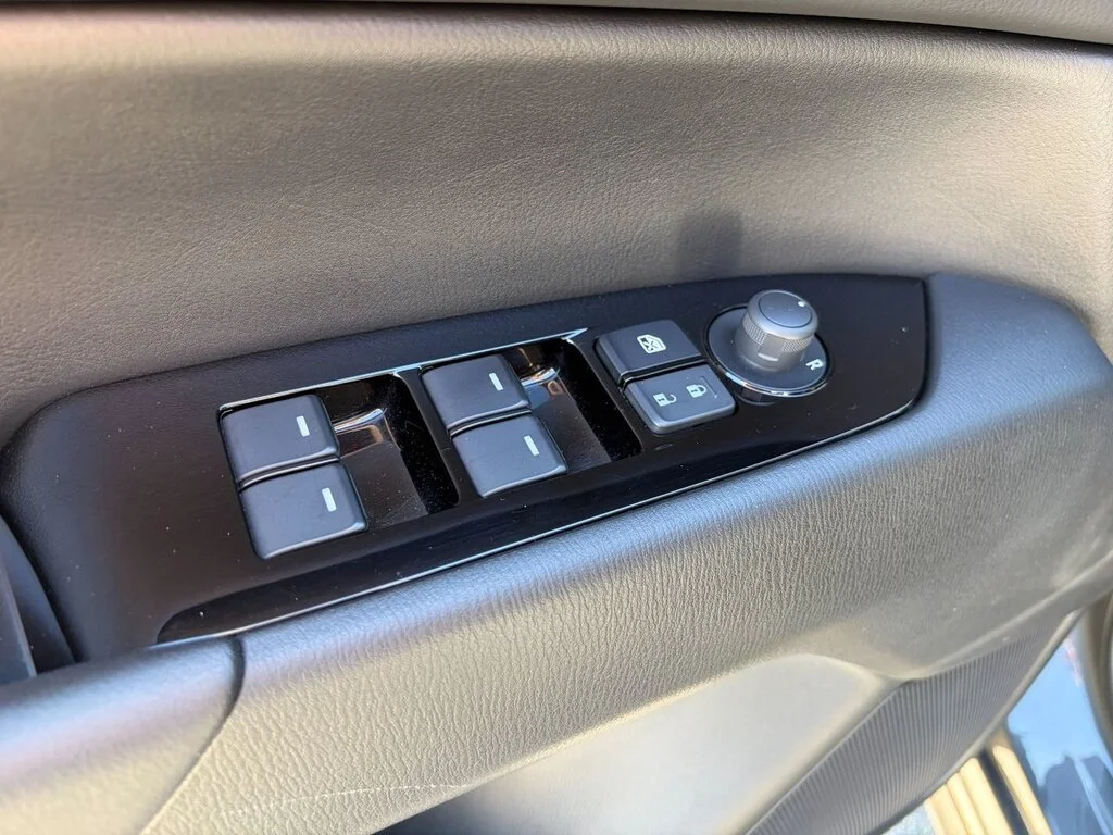Used 2023  Mazda GS AWD at Comfort Package with Sunroof,19 alloys. image 21