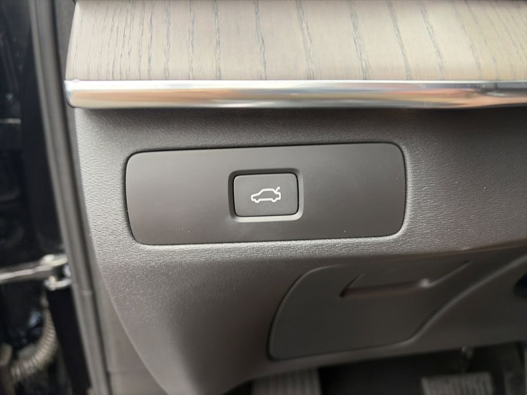 2024 Volvo XC90 Ultimate - Photo 20