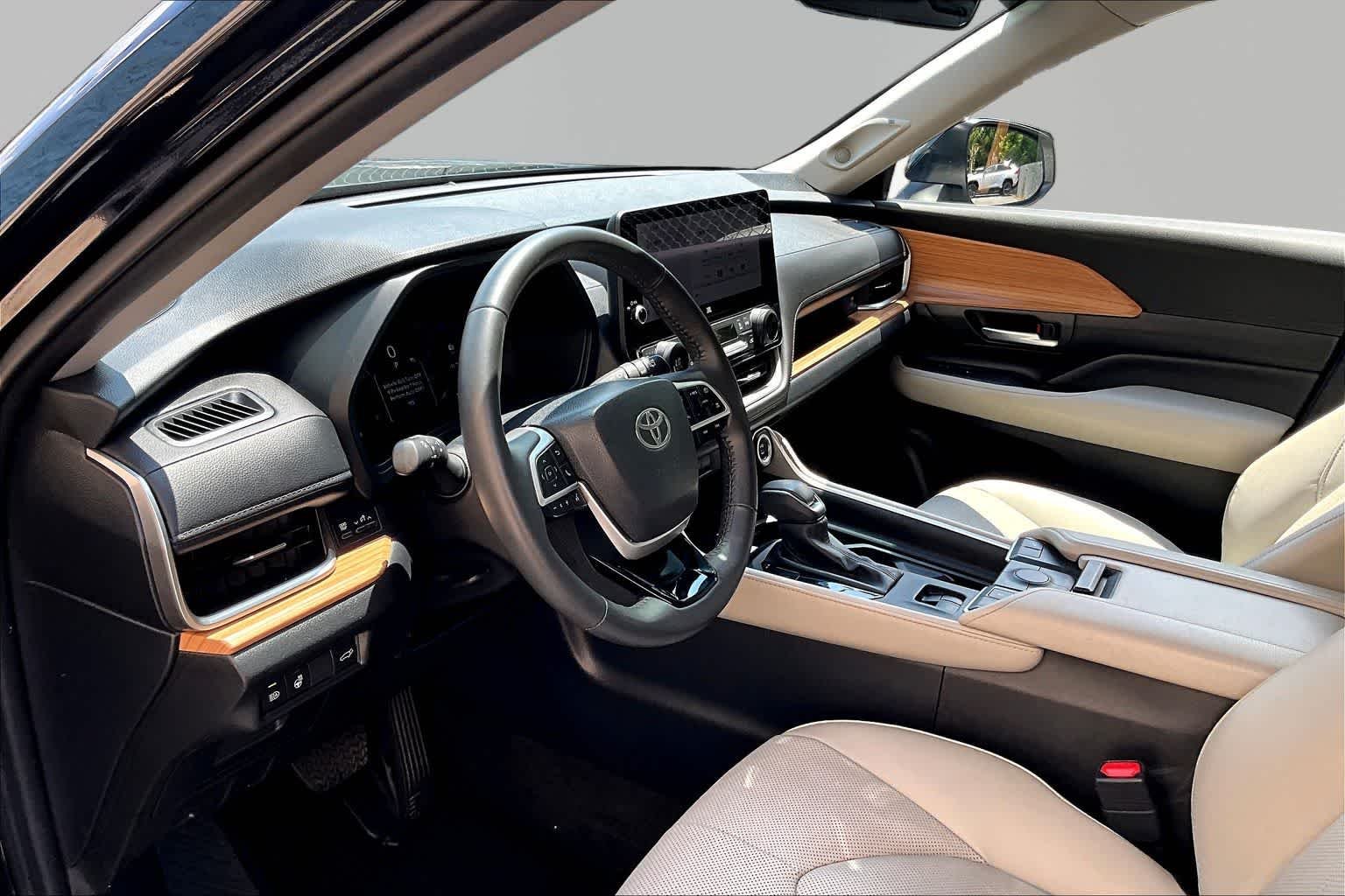 2024 Toyota Grand Highlander Limited - Photo 18