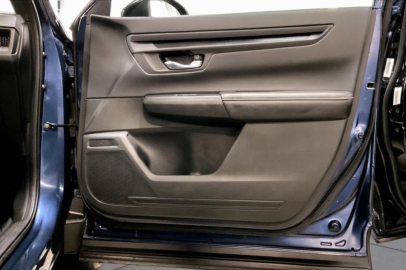 Used 2024 Canyon River Blue Metallic Honda Sport image 23