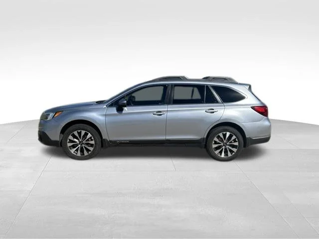 Used 2017 Silver Subaru 2.5i image 6