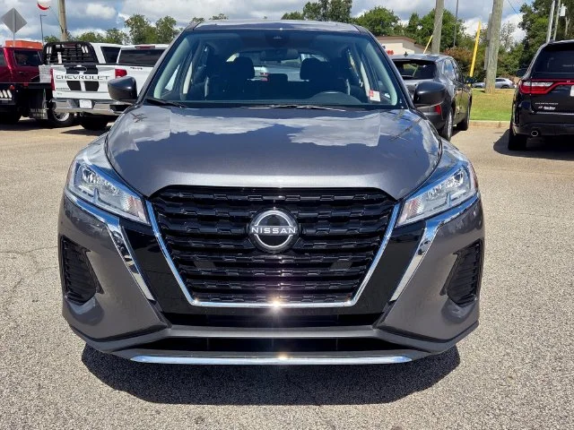 Used 2024 Nissan Kicks S with VIN 3N1CP5BV3RL520503 for sale in Stone Mountain, GA