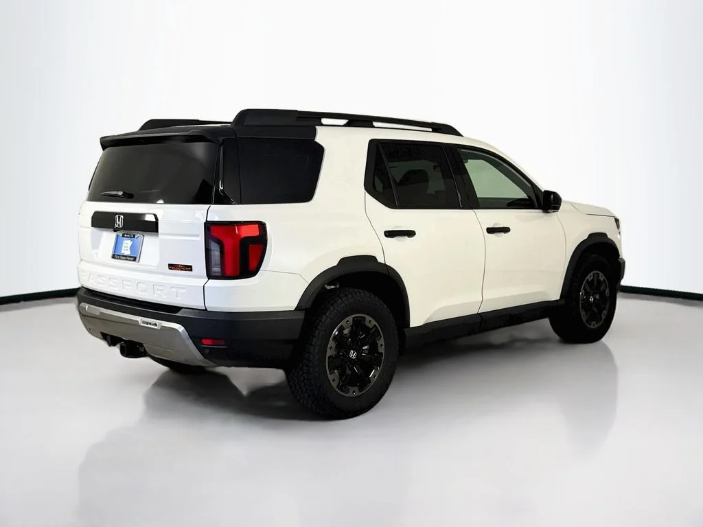 New 2026 Platinum White Pearl Honda TrailSport Elite image 8