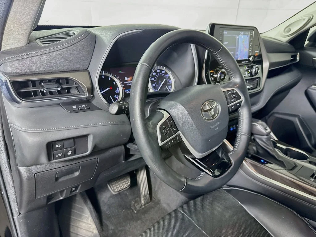 Used 2022 Black Toyota Limited image 10