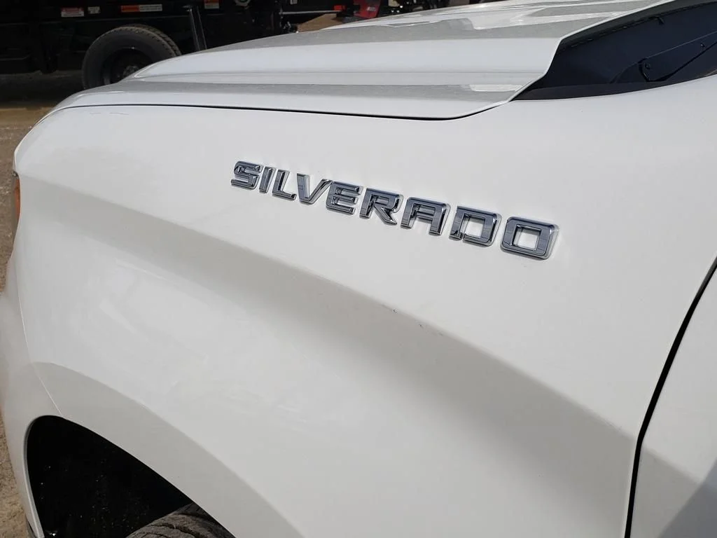New 2026 White Chevrolet LT image 12