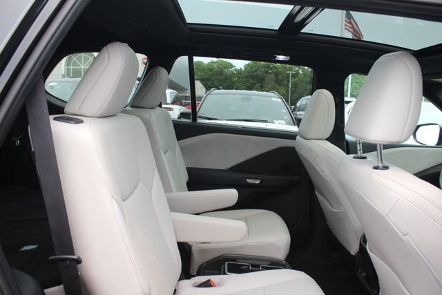 Used 2025 Black Lexus 350 Premium image 33