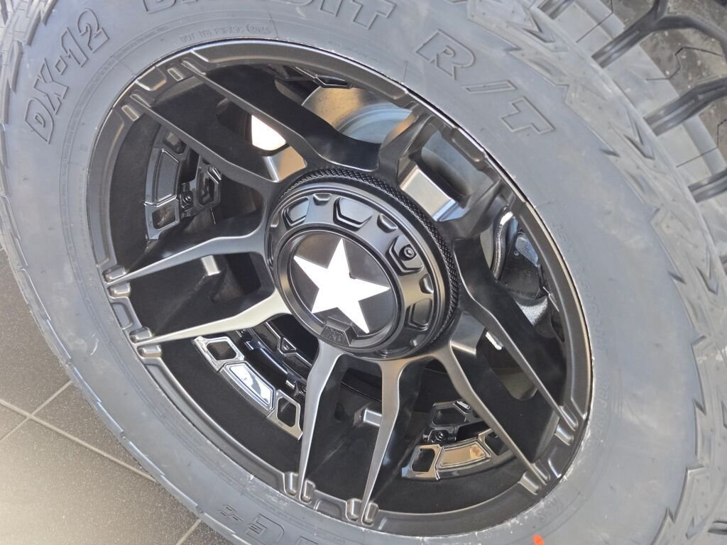 2026 Jeep Wrangler 4-Door Sahara - Photo 16
