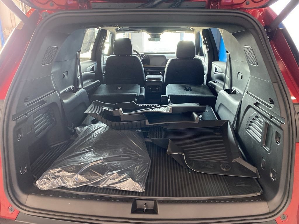 New 2027 Radiant Red Tintcoat Chevrolet LT image 22