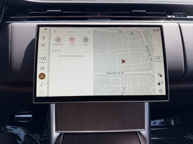 New 2027 Fuji White Land Rover SE image 20