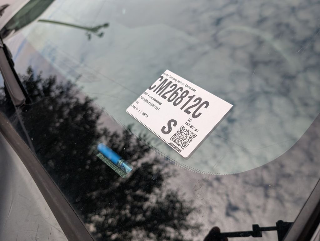 Used 2007 Gray Ford V6 Deluxe image 7