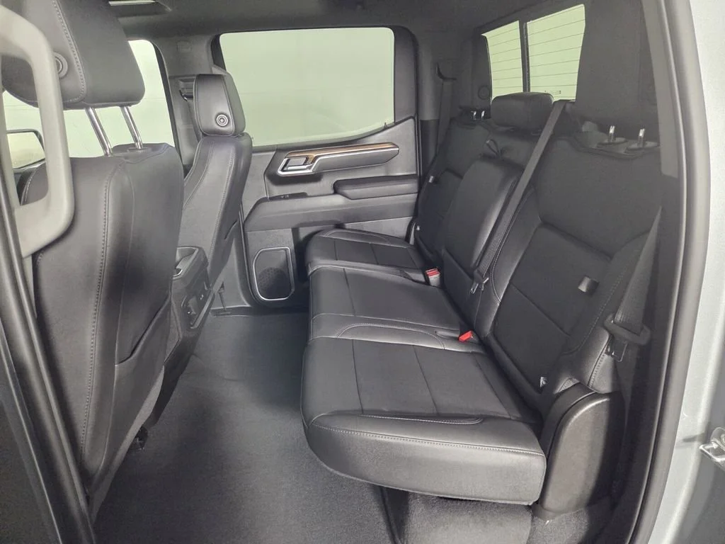 Used 2025 Sterling Gray Metallic Chevrolet RST image 26