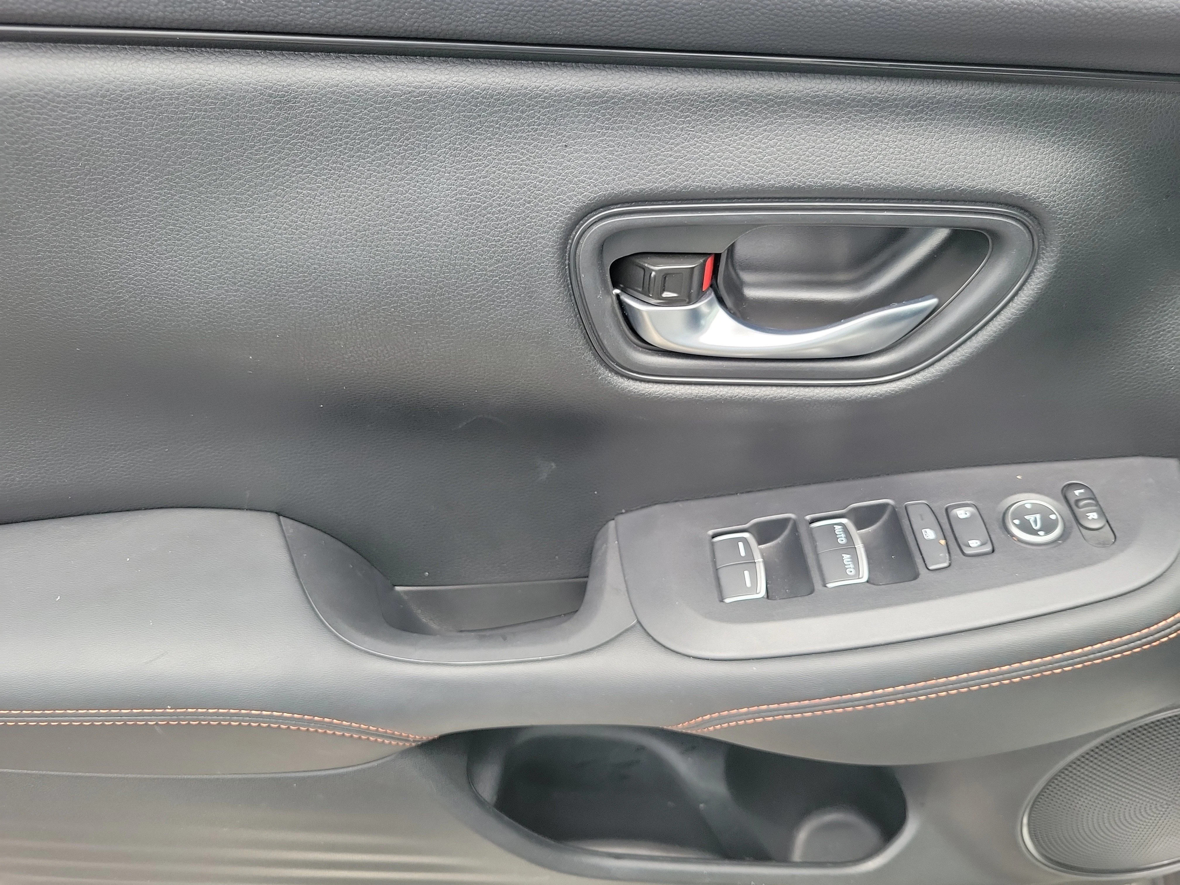 2025 Honda HR-V Sport - Photo 20