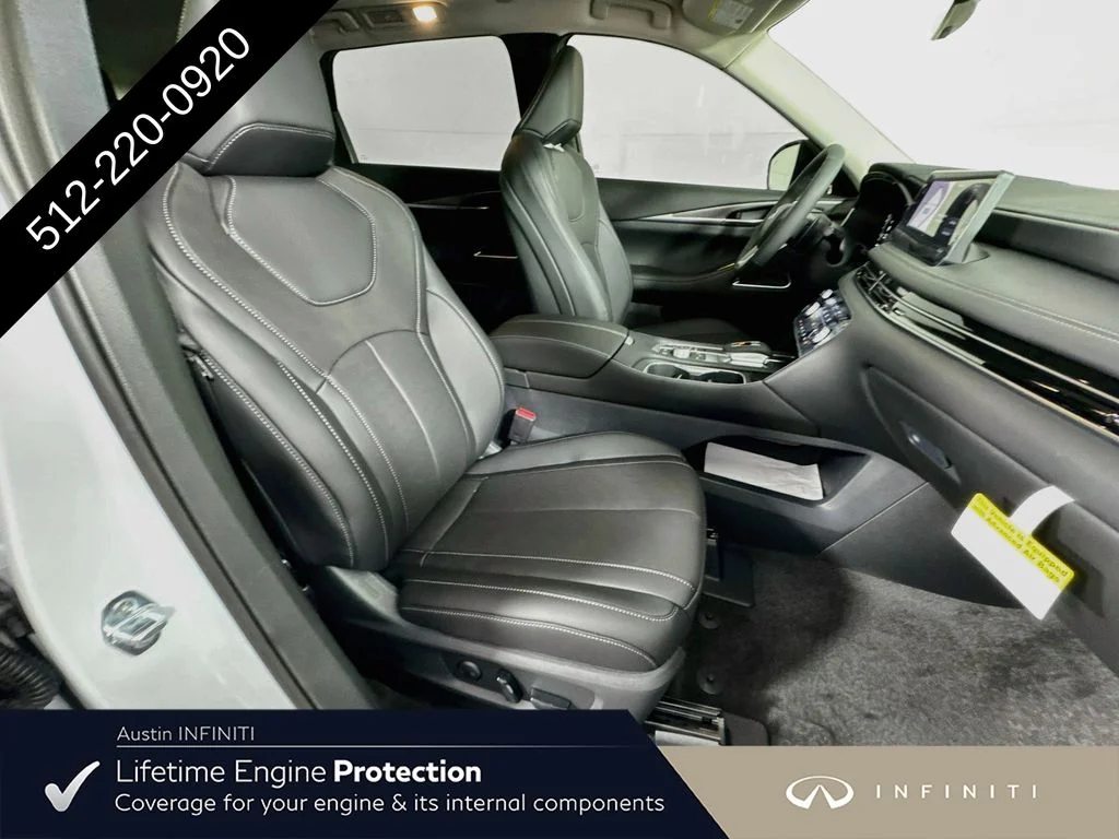 New 2027 White INFINITI LUXE image 38
