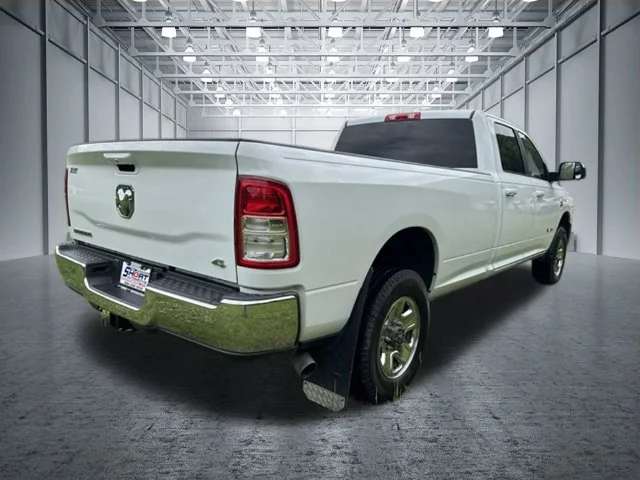 Used 2022 White Ram Big Horn image 8