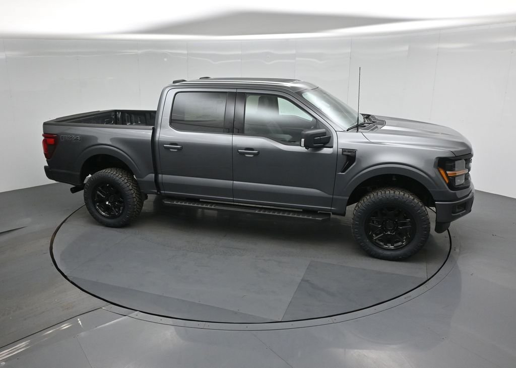 New 2026 Carbonized Gray Metallic Ford XLT image 52