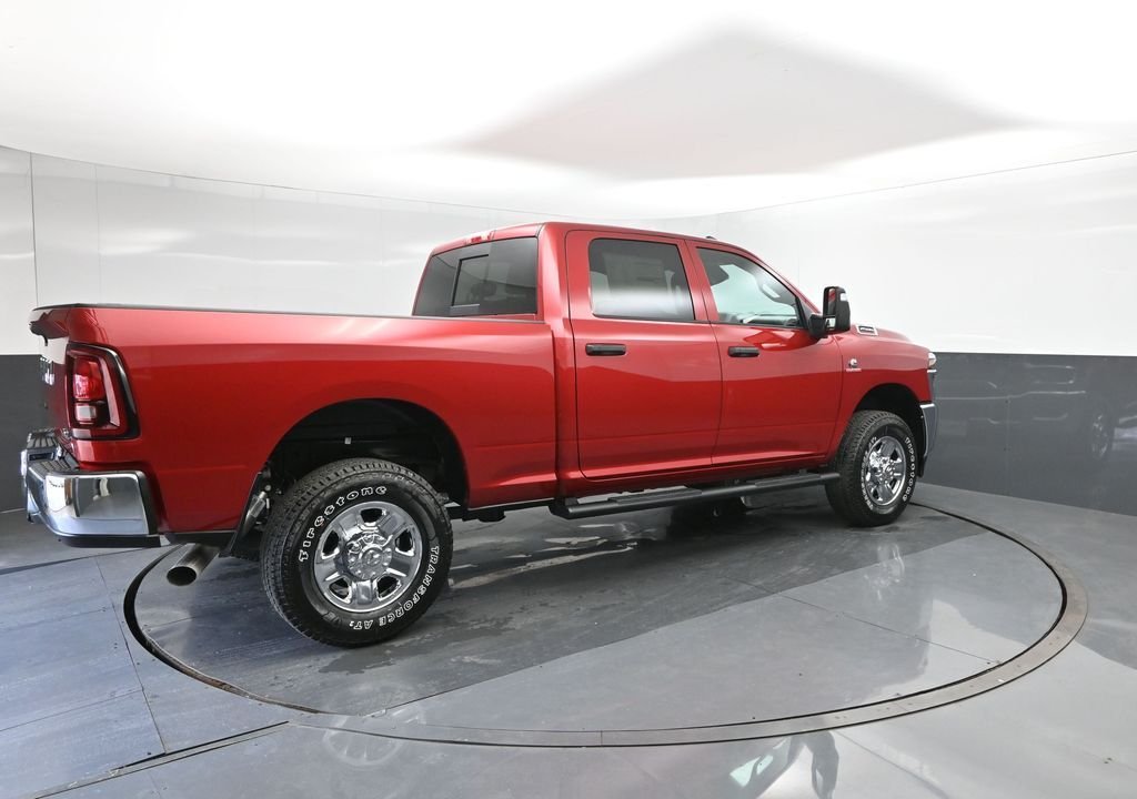 New 2026 Molten Red Pearlcoat RAM Tradesman image 15